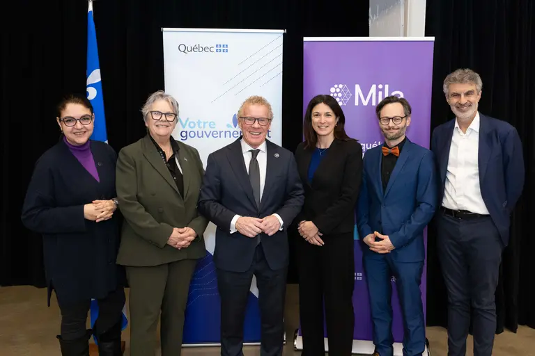 In the photo from left to right: Ms. Céline Haytayan, Member of the National Assembly for Laval-des-Rapides and Parliamentary Assistant to the Minister, portfolios of Artificial Intelligence, the Quantum Sector, Science and Innovation, Ms. Chantal Rouleau, Minister Responsible for Social Solidarity and Community Action and Minister Responsible for the Metropolis and the Montréal Region, Mr. Jean Boulet, Minister of Economy, Innovation and Energy, Ms. Valérie Pisano, President and Chief Executive Officer of 