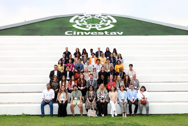 Group picture of the Summer School in Responsible AI and Human Rights in Mexico in front of the CINVESTAV building