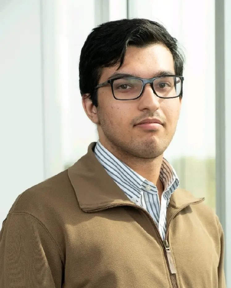 Portrait de Farooq Farooq Azam