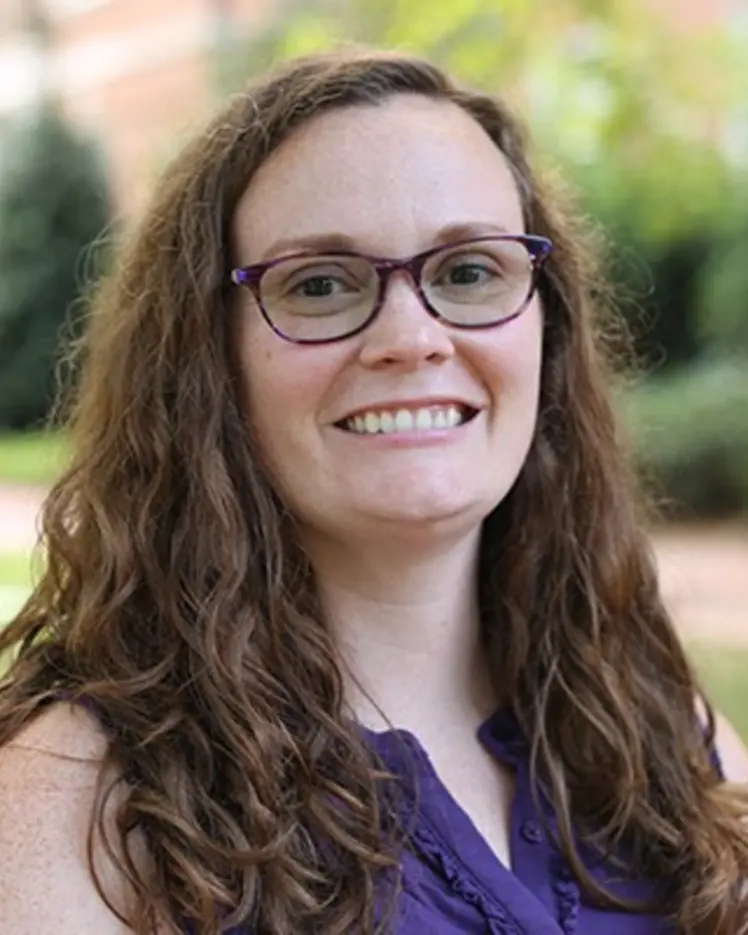 Portrait de Nikki Lobczowski