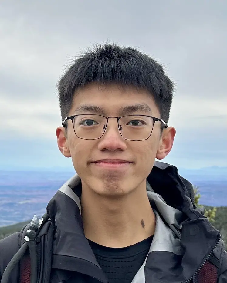 Portrait de Matthew He