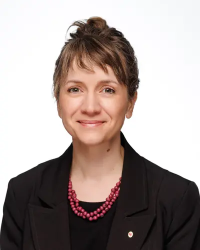 Photo of Sara-Christine Gemson