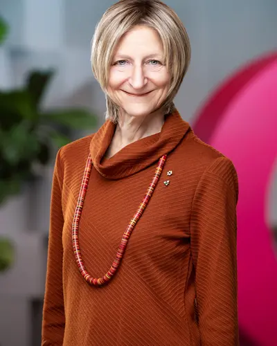 Picture of Sara Diamond