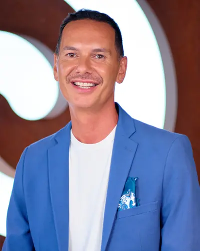 Picture of Peter Lucas Jones