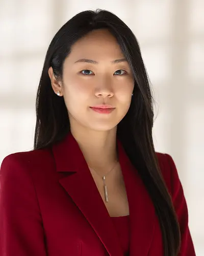 Picture of Lisa Mah