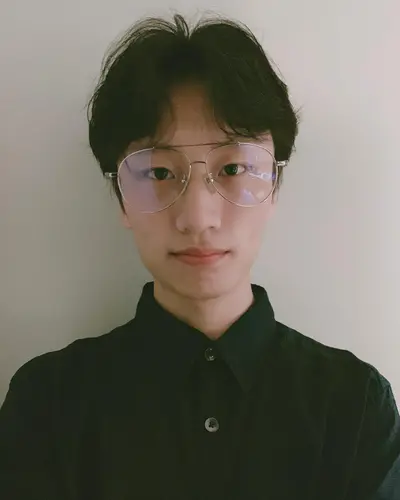 Portrait of Wenhao Wenhao