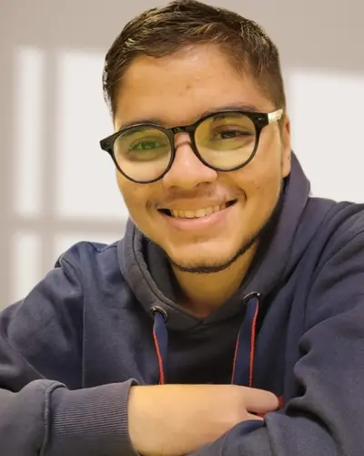 Portrait of Shivam ARDESHNA