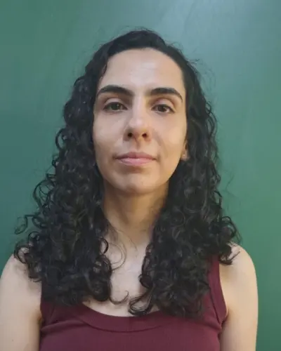 Portrait de Deborah Sampaio Antunes de Oliveira