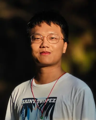 Portrait of Zitian Zhang