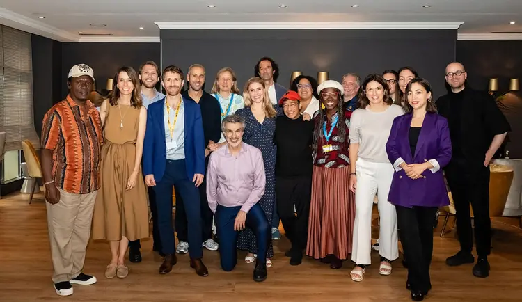 Group Picture with Yoshua Bengio, Valeria Pisano and Roost team
